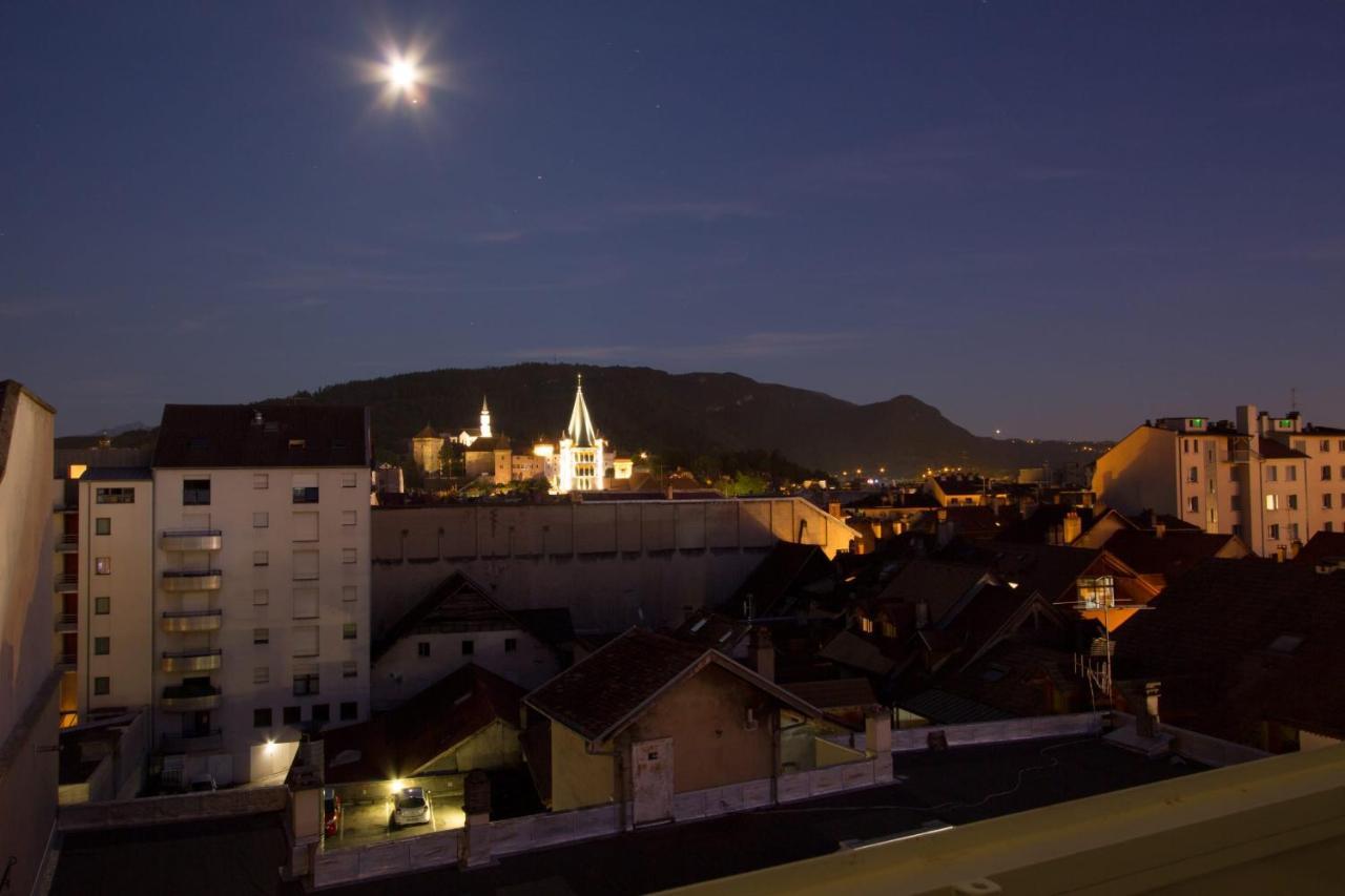 Large 5 Rooms With Garage In The City Center Annecy Bagian luar foto